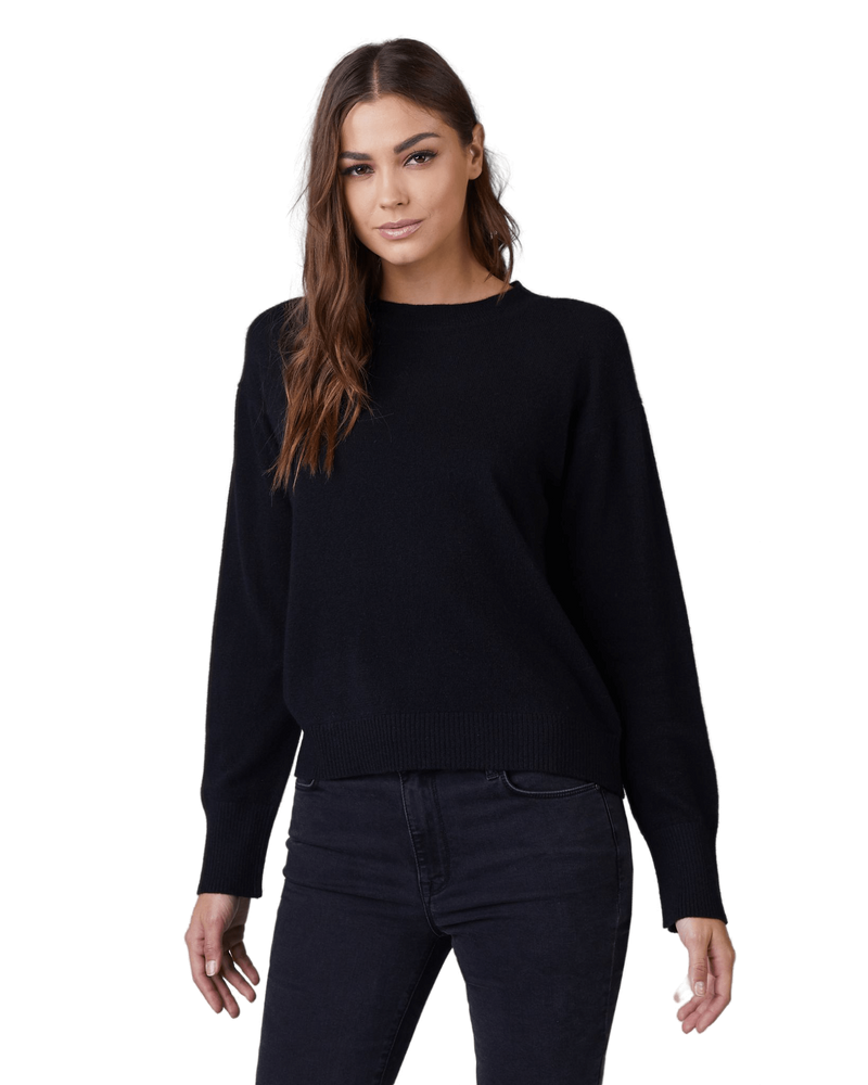 Women's Cashmere Crew Neck Sweater in Black