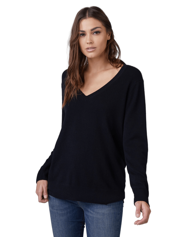 Women's Cashmere V-Neck Sweater in Black | DSTLD